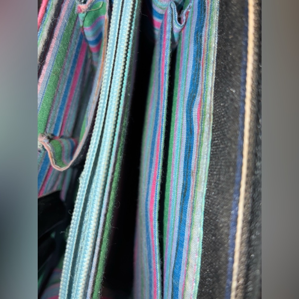 Colorful Striped Handbag - Picture 5 of 6